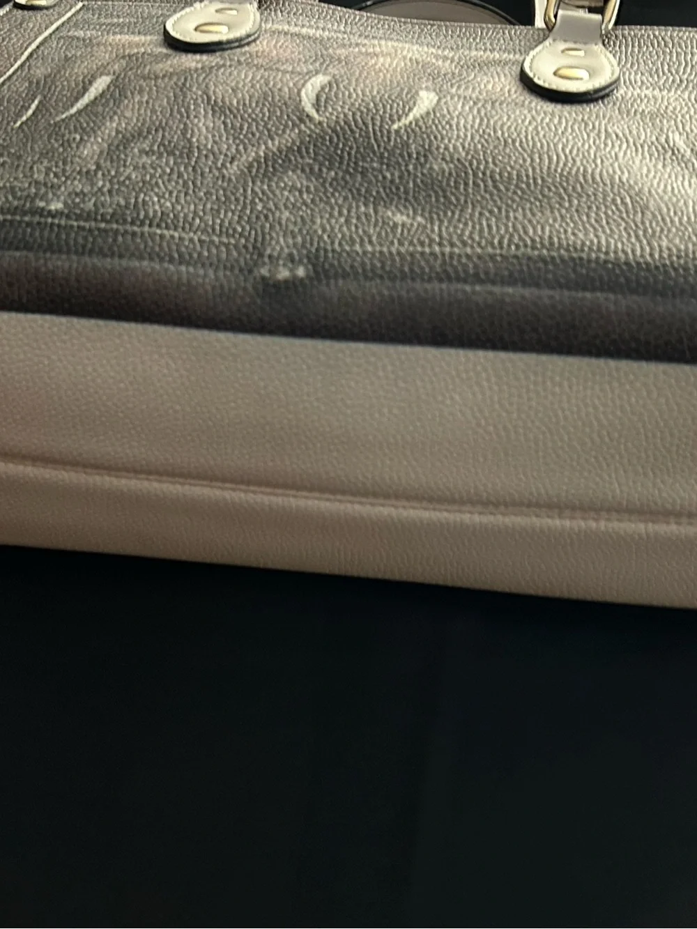 BFlairs Women’s Handbag with Elephant Print Gray & Cream
